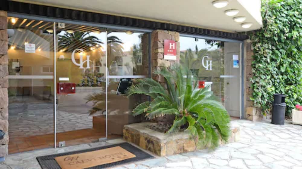 Hotel Calvi Hôtel - Image 1