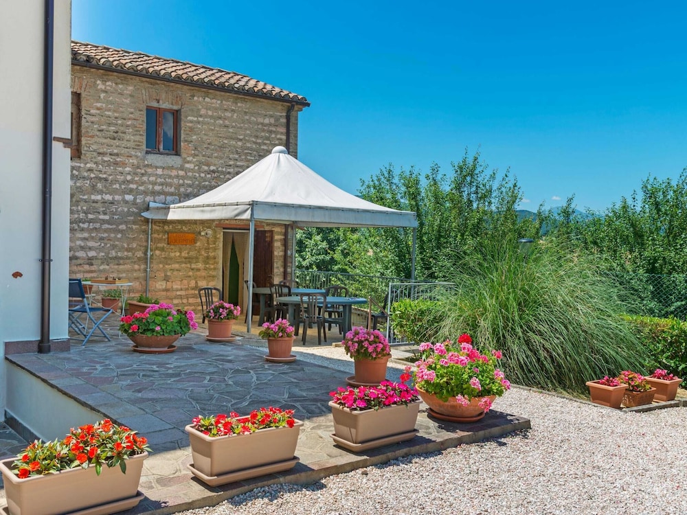 Belvilla by OYO Campanile view 2
