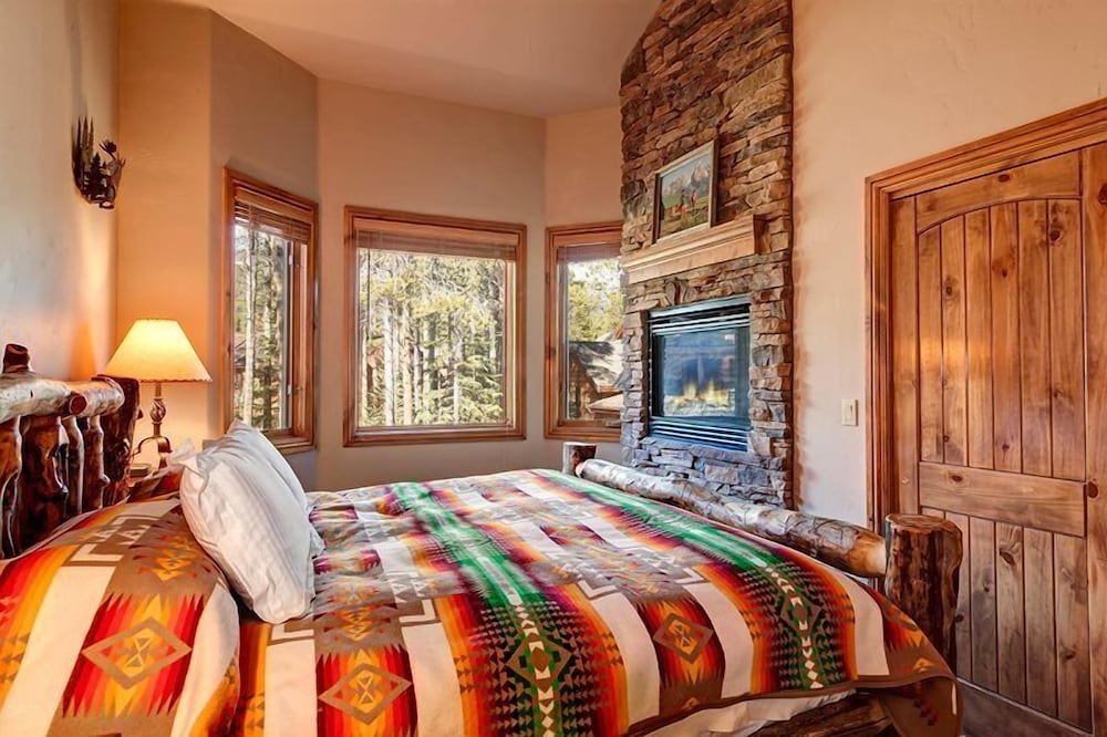Four Pines Retreat