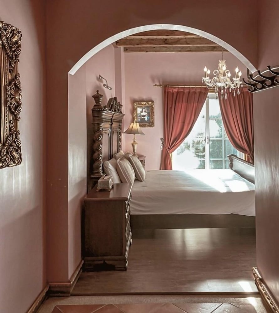 England Castle B&B