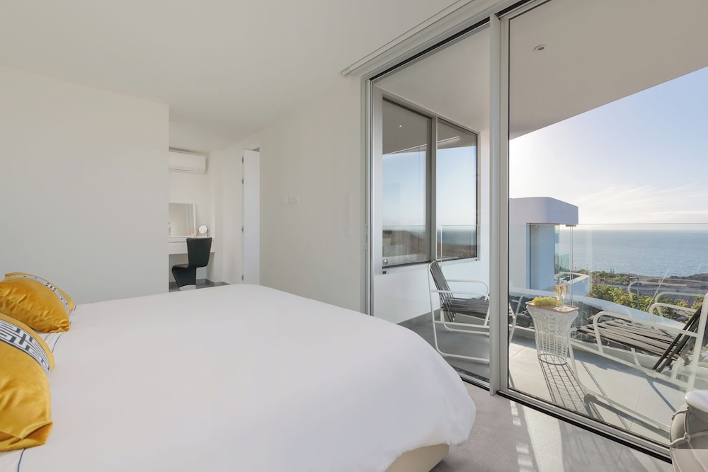 Villa Superior 1 - Casangular by Upper