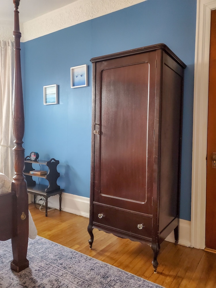 The Lamplighter Bed & Breakfast of Ludington