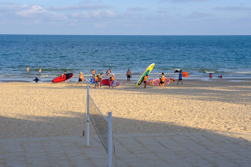 Allezboo Beach Resort & Spa