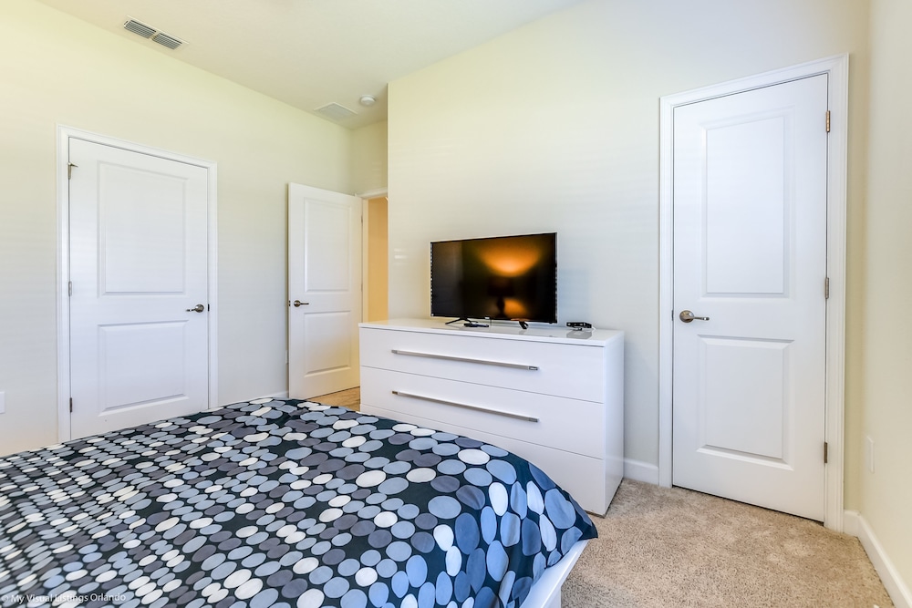 4882rc view 2