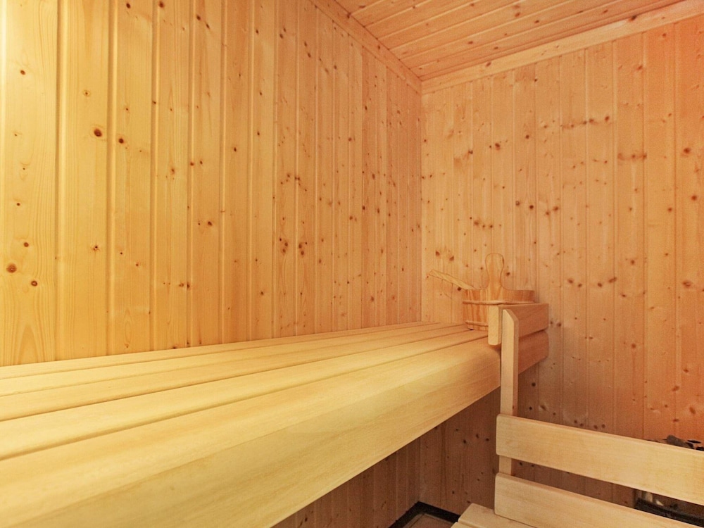 6 Person Holiday Home in Grossenbrode