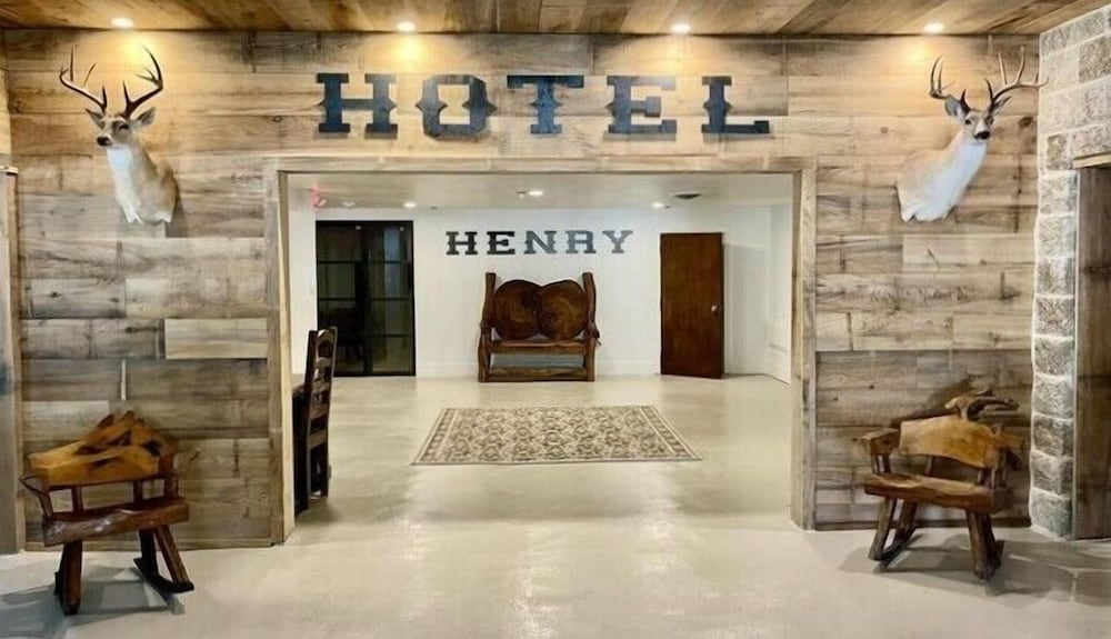 The Hotel Henry