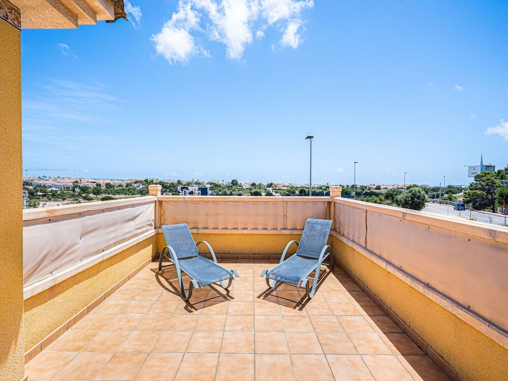Coastal Comfort in Orihuela view 3