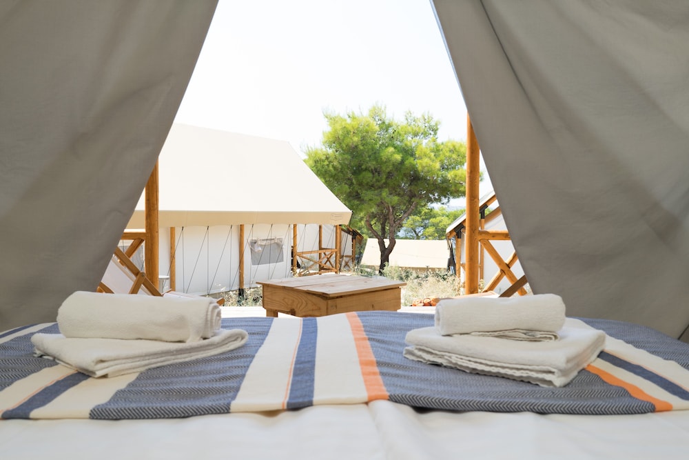 Obonjan Island Resort (film set of Virgin Island show)