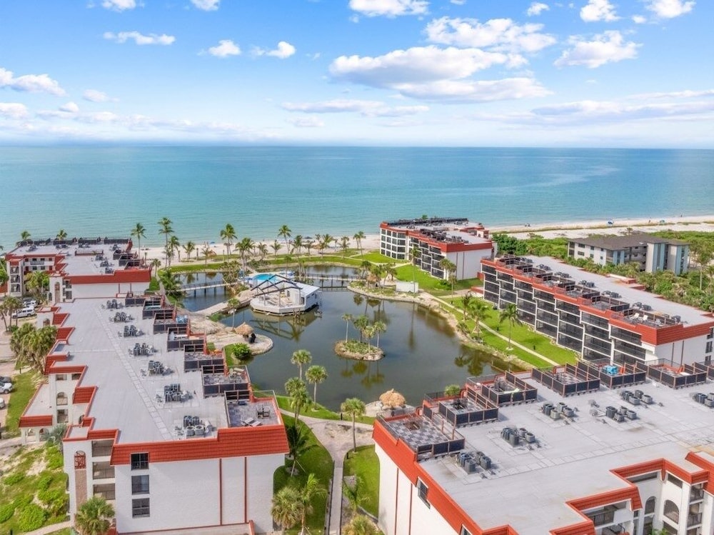 Pointe Santo A24 3 Bedroom Condo