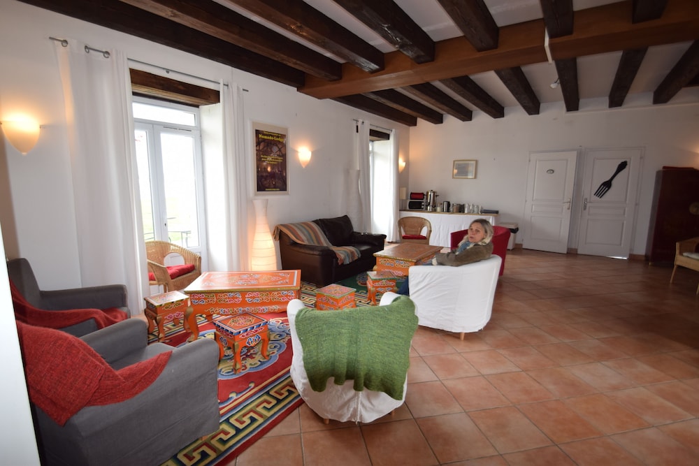 Nomade Lodge - Bed & Breakfast