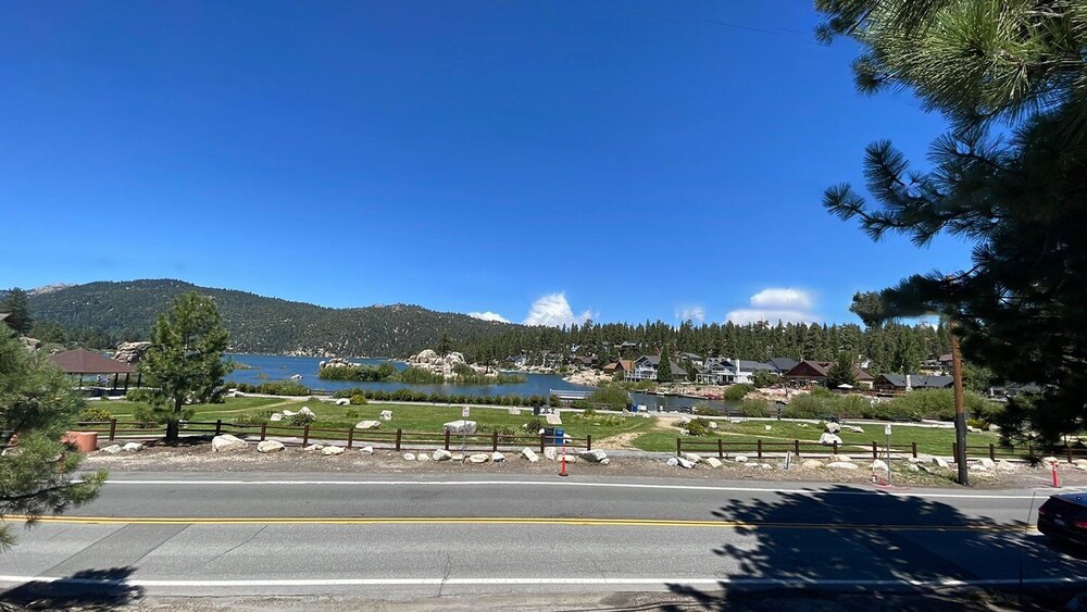 Boulder Bay Park Lakefront
