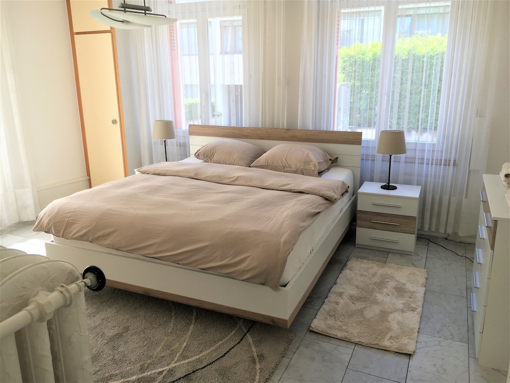 Ariba Aparthotel