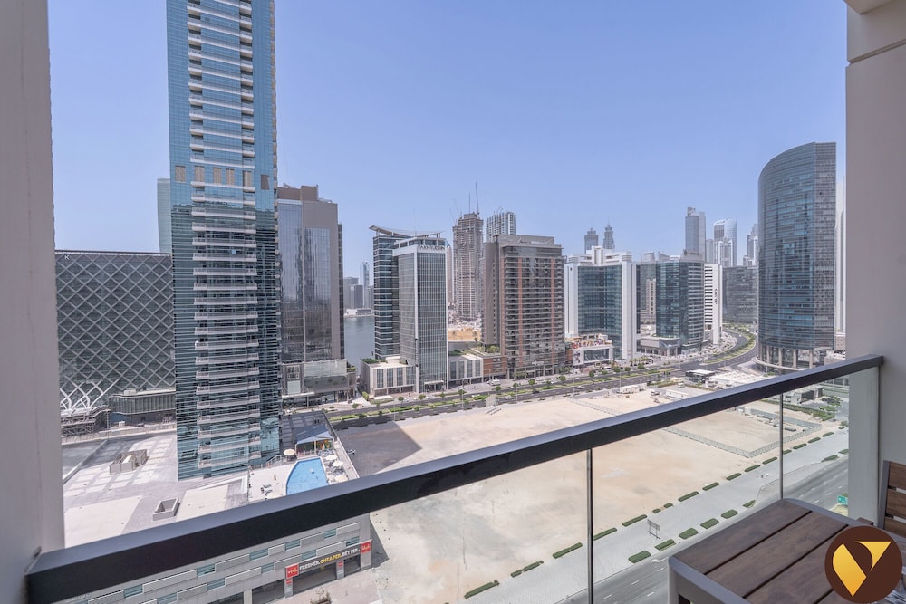 Bellevue Downtown BurjKhalifa Dubai Mall