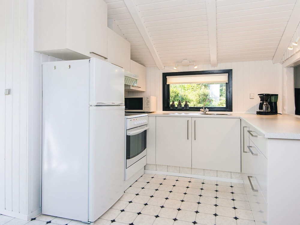 6 Person Holiday Home in Norre Nebel