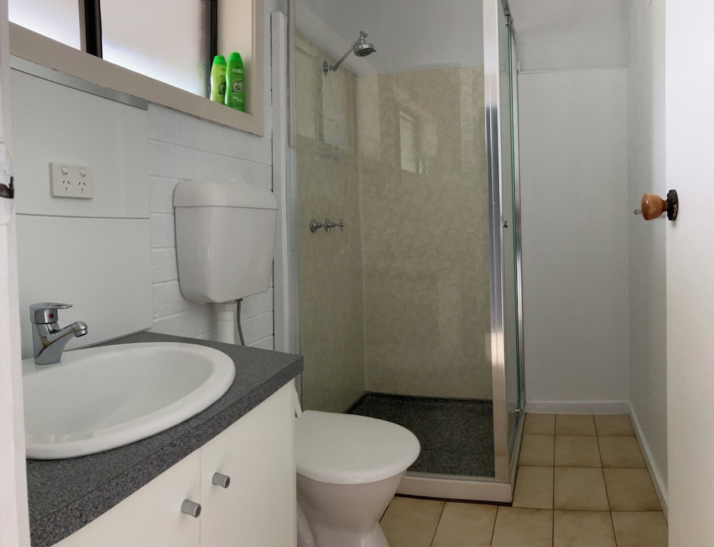 61 OCEAN ROAD MOTEL