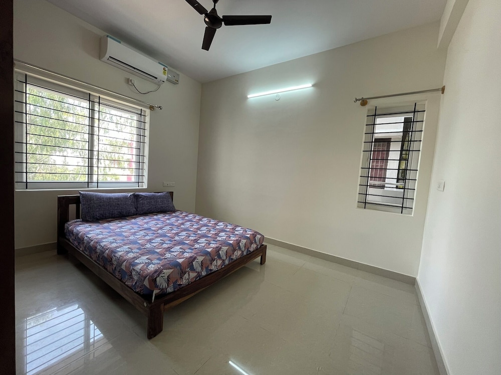 SSN HomeStays in Bangalore Near La Casa