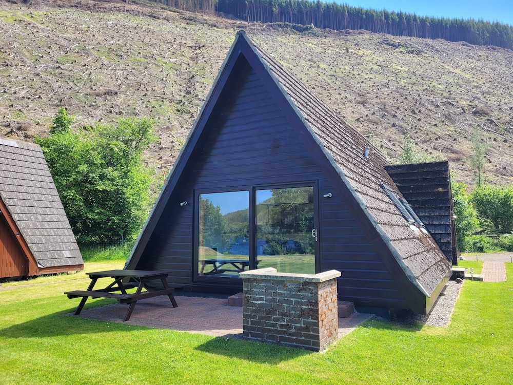 Lodge 2 - Inglewood Lodge