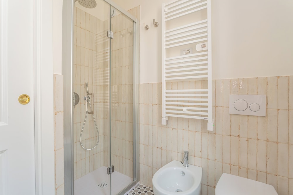 Daplace - La Mongolfiera Rooms in Navona