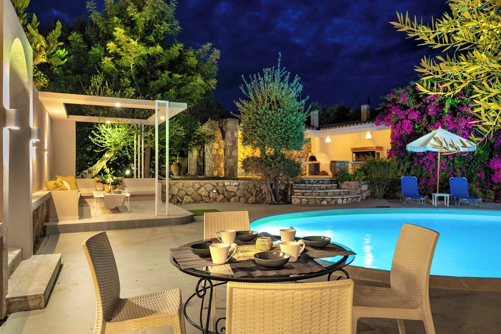 Villa Archontiko