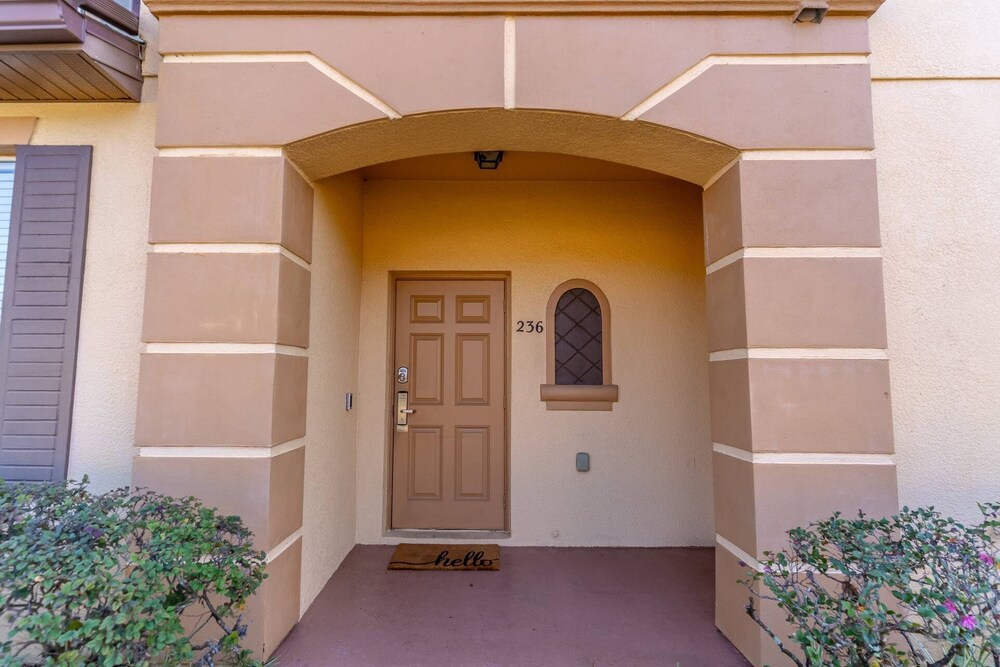 236 Regal Palms