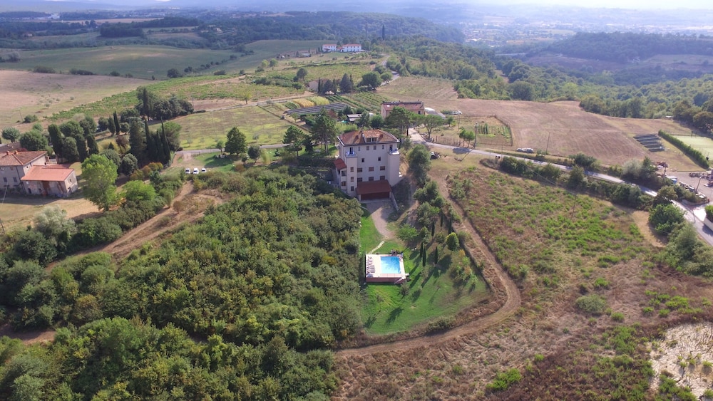 Tenuta i Lecci di Gurian Roberta Maura