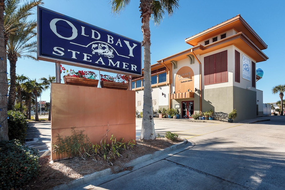Gulfside 302 by Brooks and Shorey Resorts