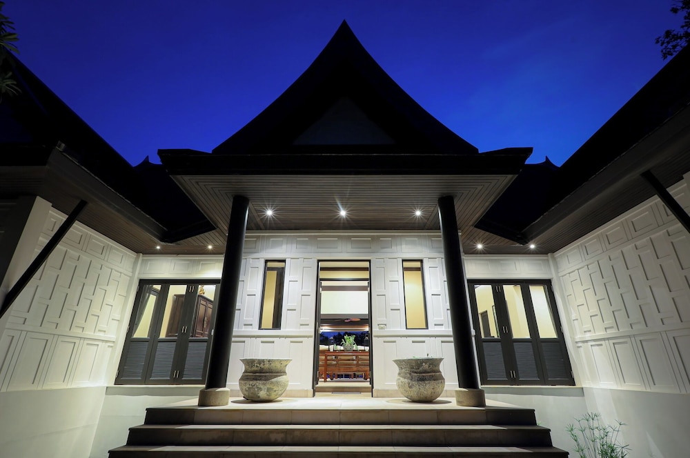 Katamanda villa Eden Large Villa near Kata Beach