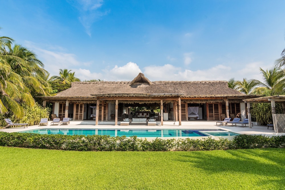 Casa Rhino Puerto Escondido Oaxaca Mexico