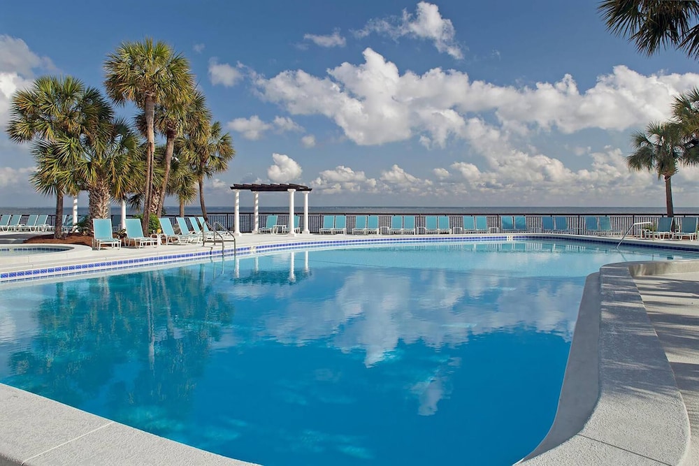 Bayside Inn 6786