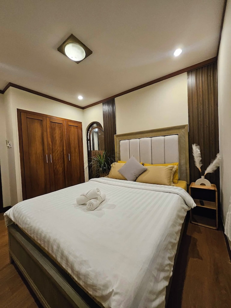 HOANG ANH GOLD HOUSE APARTMENT