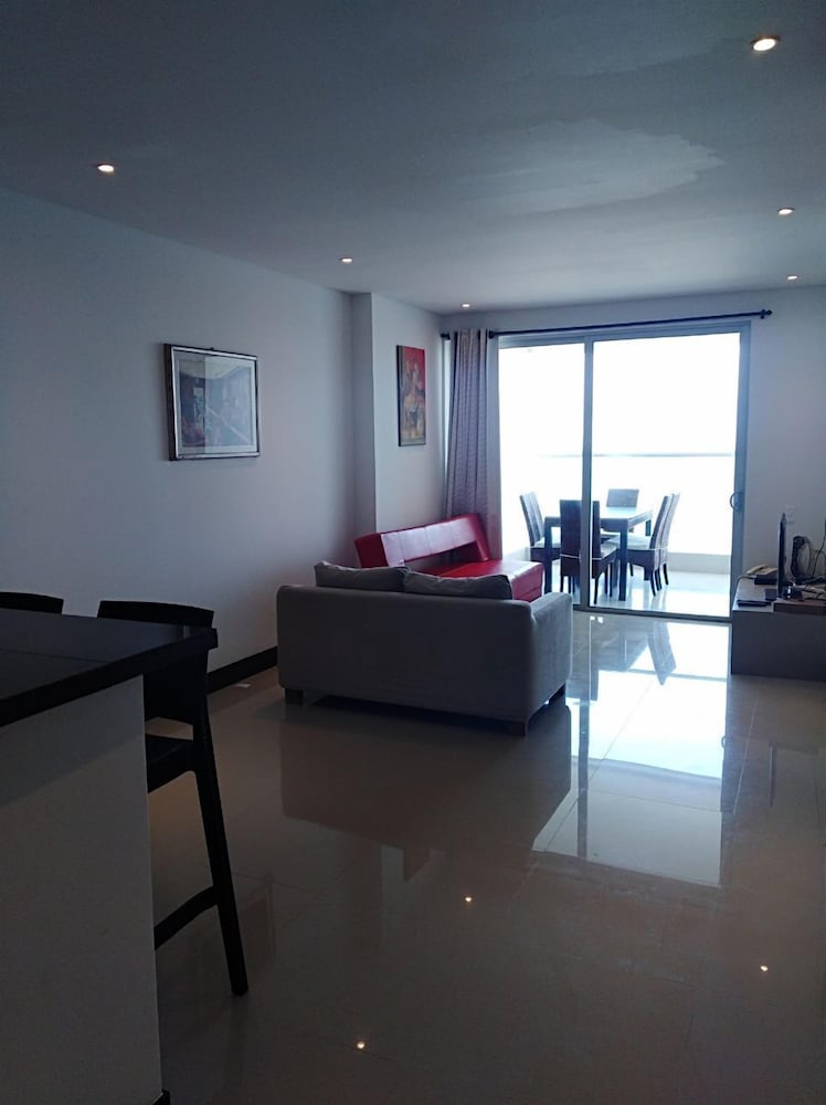 Apartamentos vista mar Milano