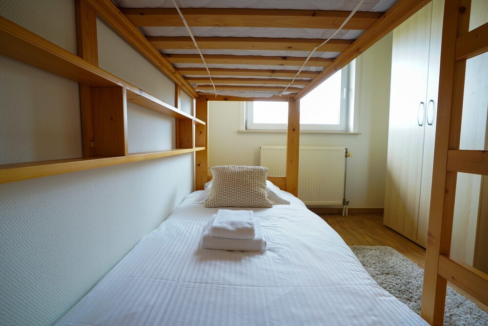 Spacious Apartment With Sea Views