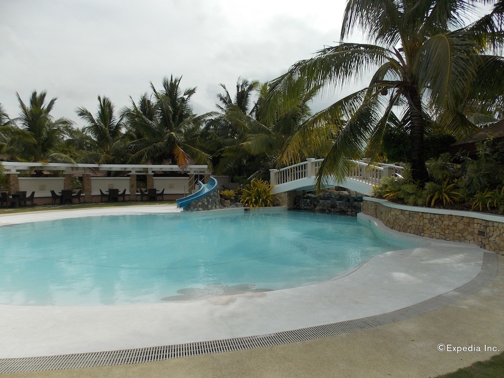 Bearland Paradise Resort