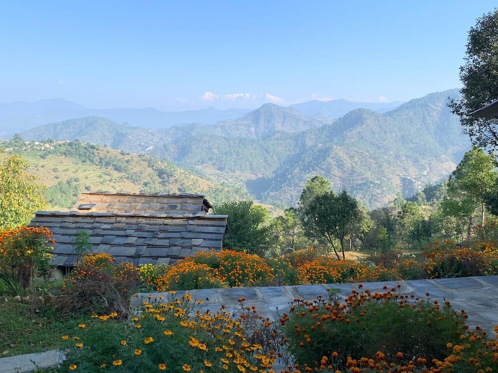 Itmenaan Estate