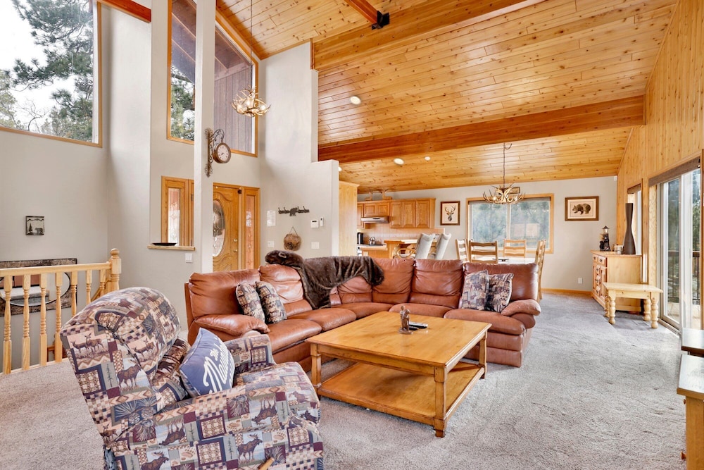 Menlo Slope View Chalet #2233