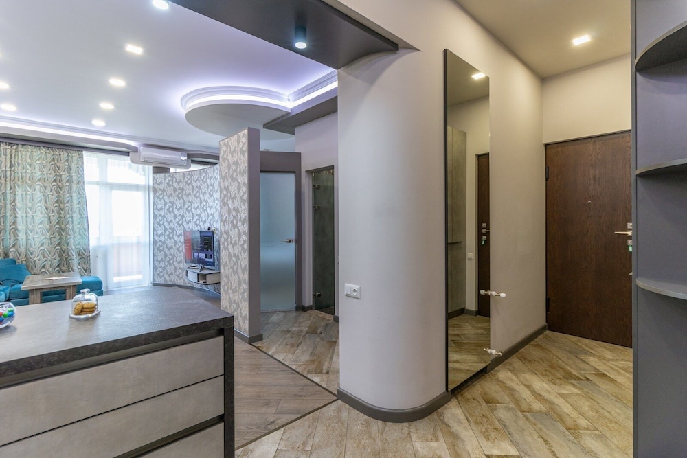 Stay Inn next to Dalma Mall