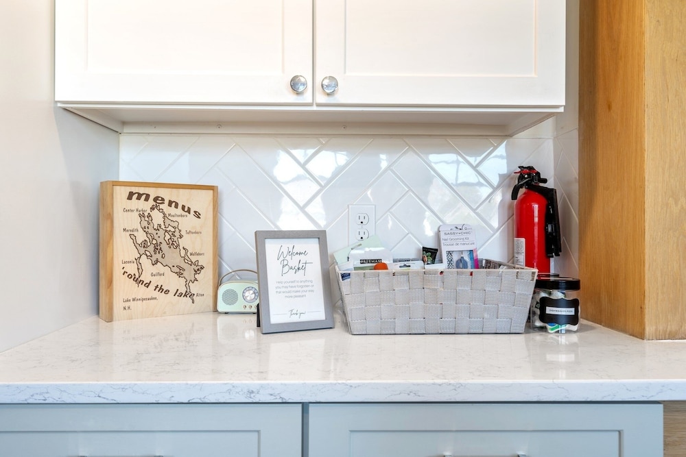 Beachwood Getaway Sleeps 10!