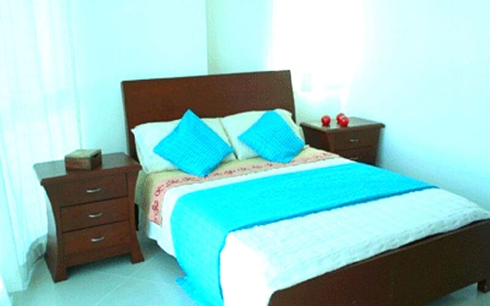 Apartamento con Vista al Mar el Laguito view 3
