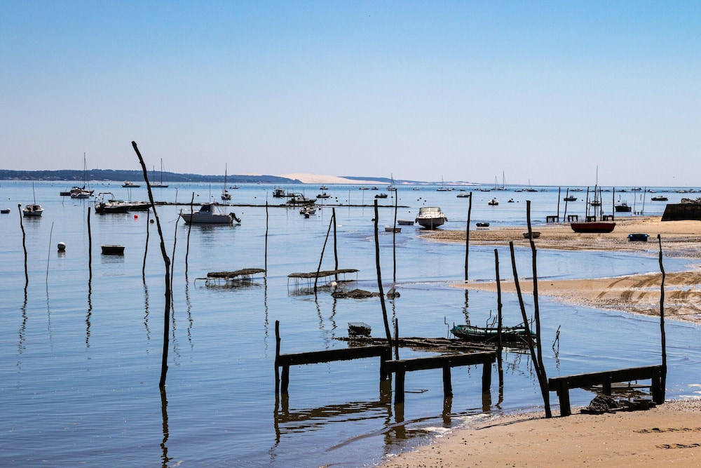 Holiday Home in La Teste Near Arcachon Beach