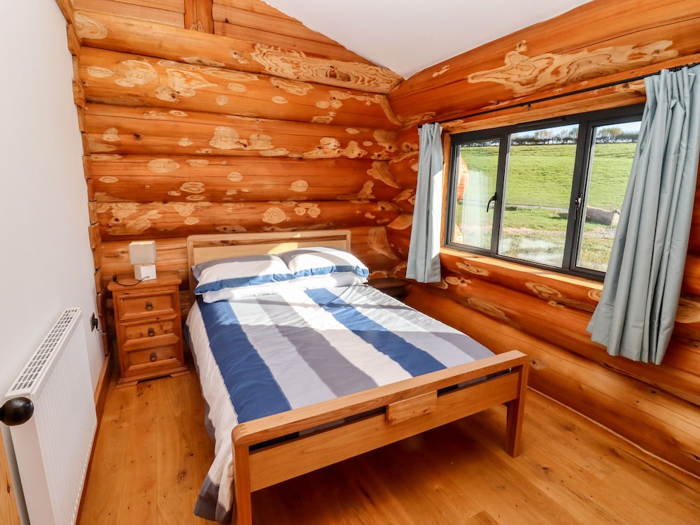 Cedar Cabin