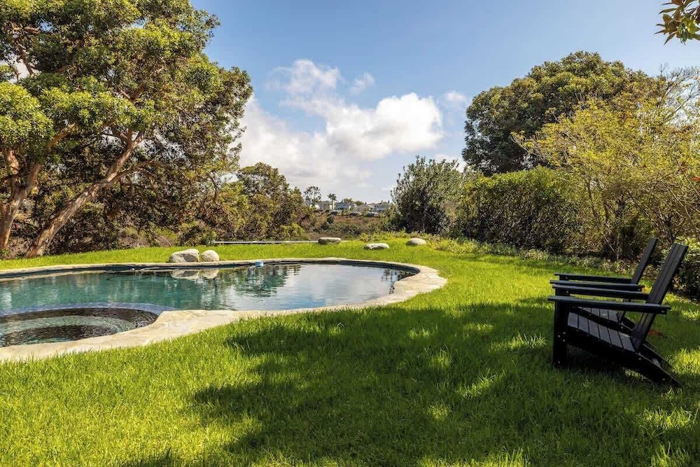 Hot Tub Pool 3bed Home