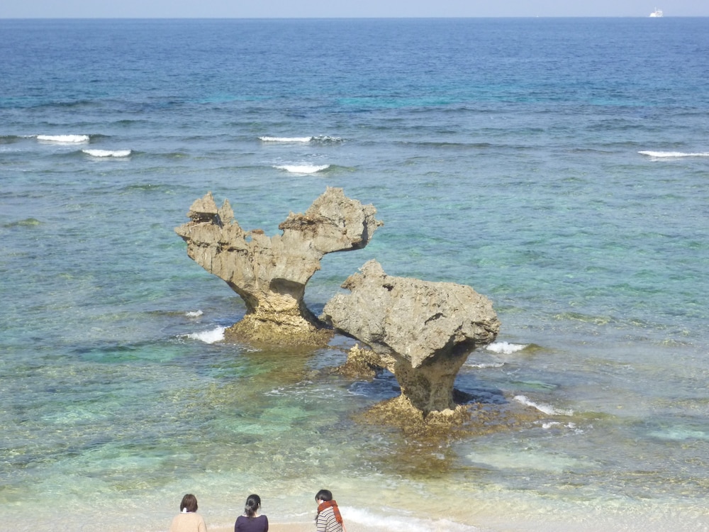 Hibis Resort