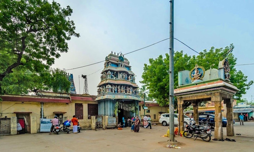 PLA RATHNA RESIDENCY