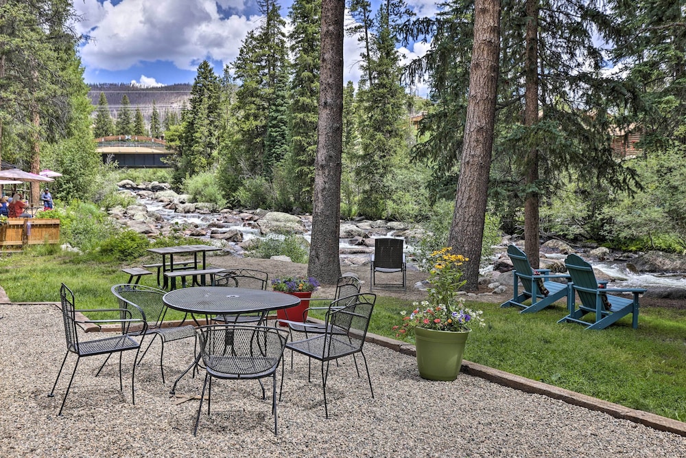 Walk to Marina: Rustic Grand Lake Retreat! view 3