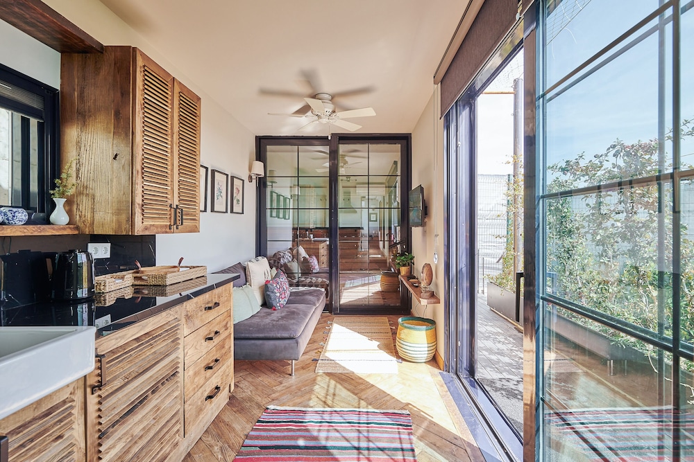 Rust House