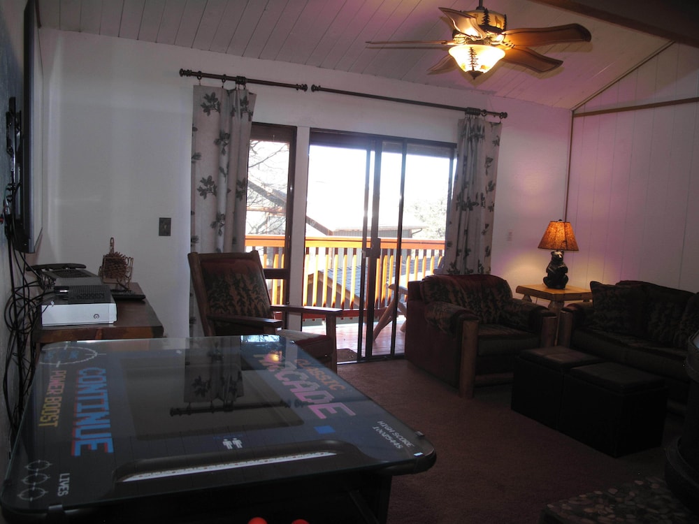 Snow Summit Townhouse Rentals & Sales