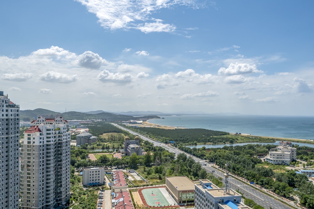 WeiHai Emily's Holiday Apartment