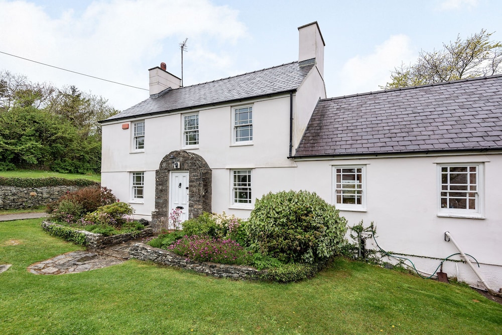 Cwm Farm