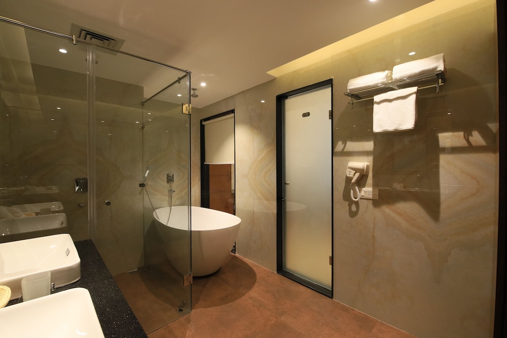 Aveo by Amatra- Kashipur