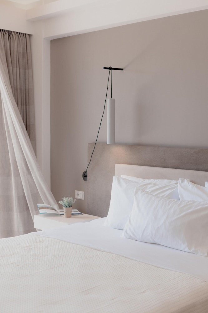 Palacio Del Sol Luxury Apartments - Property Image 36